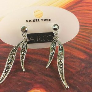 Arcò Bijoux Orecchini Pendenti in Metallo Colore Argento Strass Neri Bigiotteria
