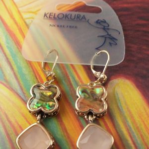 Kelokura Bijoux Orecchini Pendenti Vintage Colore Oro Antico e Rosa Quadrifoglio