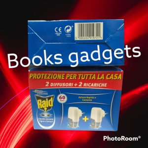 9 Conf. Raid (2 Diffusori + 2 Ricarica Liquida) Insetticida Zanzare 60 Notti