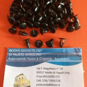 Confezione 100 pz Bottone Clip Tassello Fissaggio Targa a pressione Nero