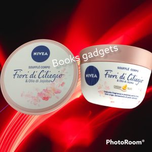 2 pezzi Nivea Crema Soufflè Corpo Fiori di Ciliegio & Olio di Jojoba 200ml