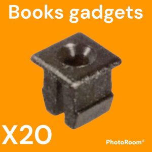 Per Ford Transit dal 2000-2006 Kit 20pz Madrevite in Plastica per Fissaggio Fanalini Direzionali e Stop 1027000