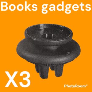 Per Fiat Panda dal 2012 Kit 3pz Madrevite in Plastica Bottone Clip Fissaggio Fanalini Direzionali e Stop Nero