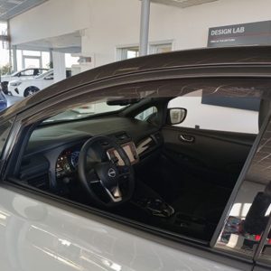 Coppia Deflettori Aria Antivento Anteriori Farad per Nissan Leaf 5 porte dal 2017>