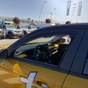 Coppia Deflettori Aria Antivento Anteriori Farad per Jeep Avenger 5p dal 2023