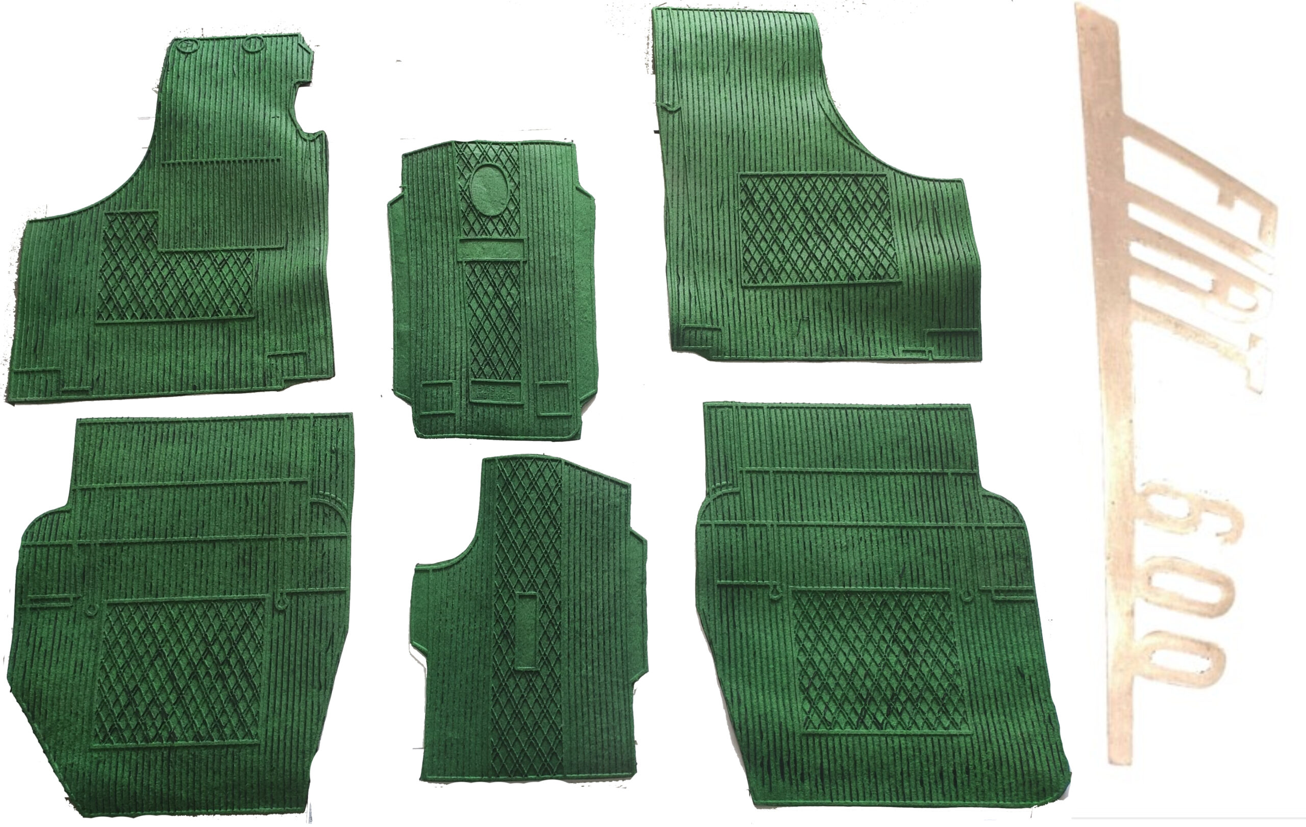 Per Fiat 600 Auto d'epoca Set 6 pz Tappeti Tappetini Gomma VERDI Su Misura
