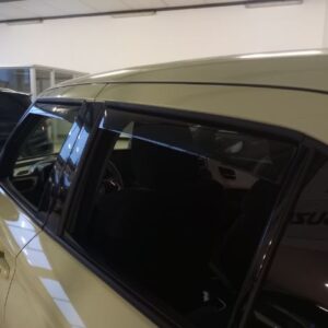 Kit Deflettori Aria Antivento Anteriori+Posteriori Farad per Suzuki Swift dal 2023