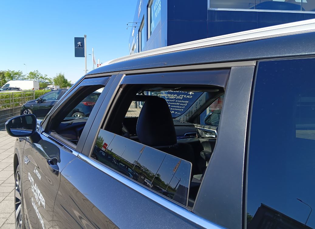 Kit Deflettori Aria Antivento Anter.+Post Farad per Mitsubishi Outlander da 2026